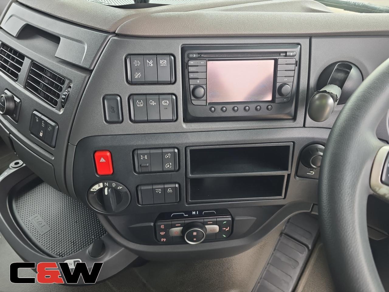 Vehicle image 30